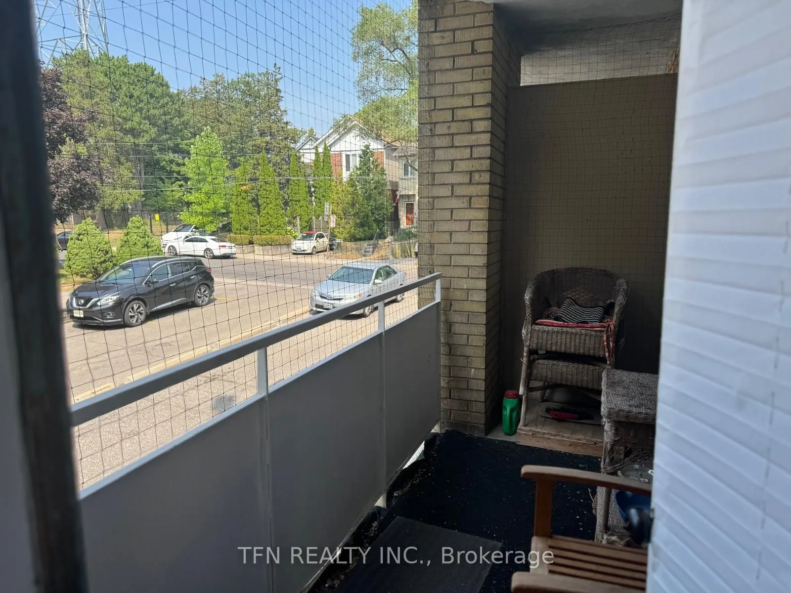 1112 Avenue Road, #102
