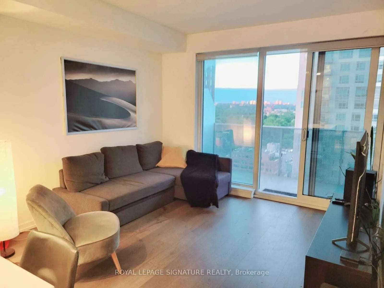 20 Tubman Avenue, #1706