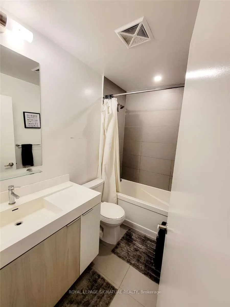 20 Tubman Avenue, #1706