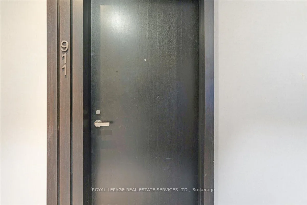 501 Yonge Street, #911