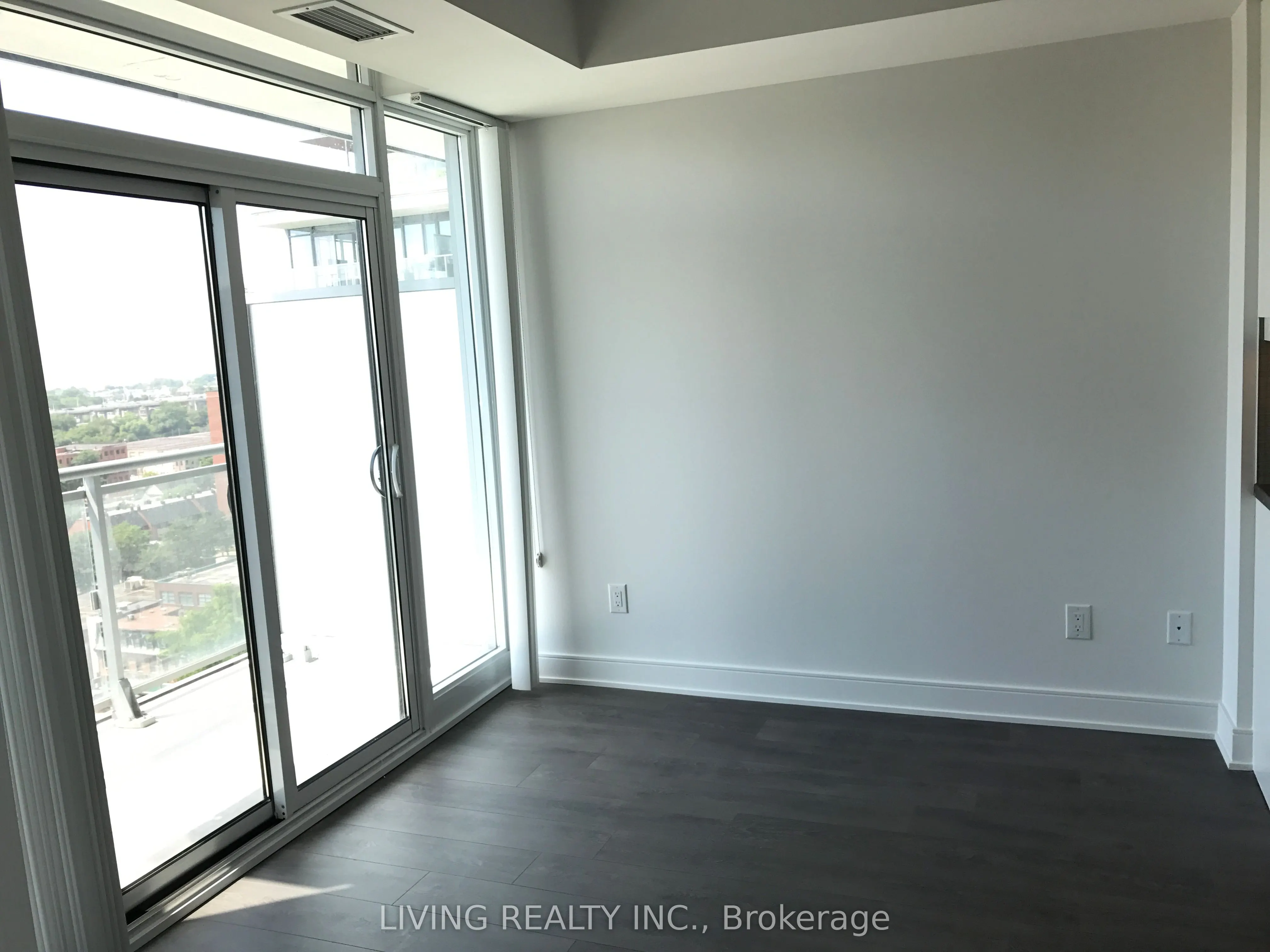 525 Adelaide Street W, #1826