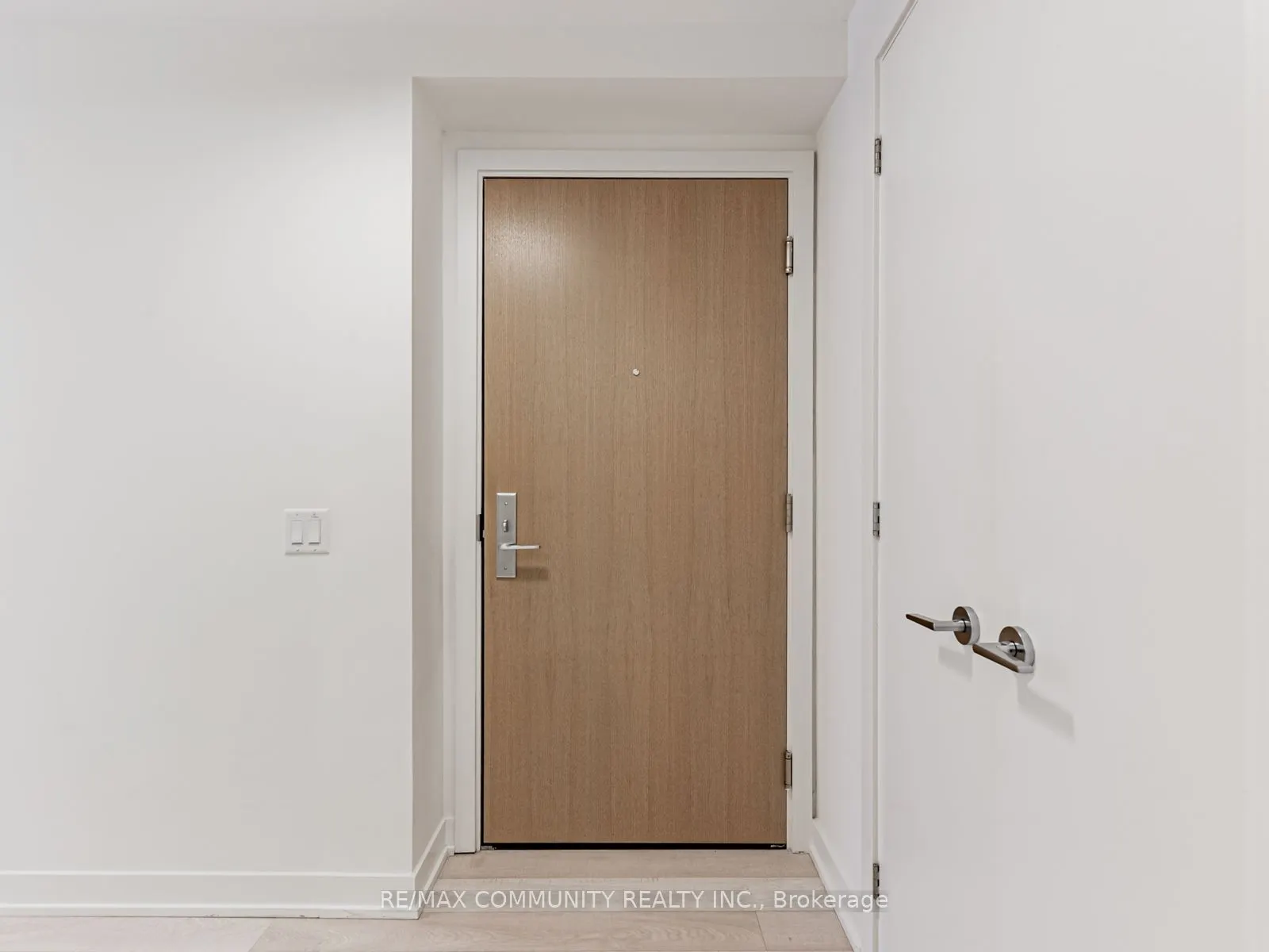 357 King Street W, #3506