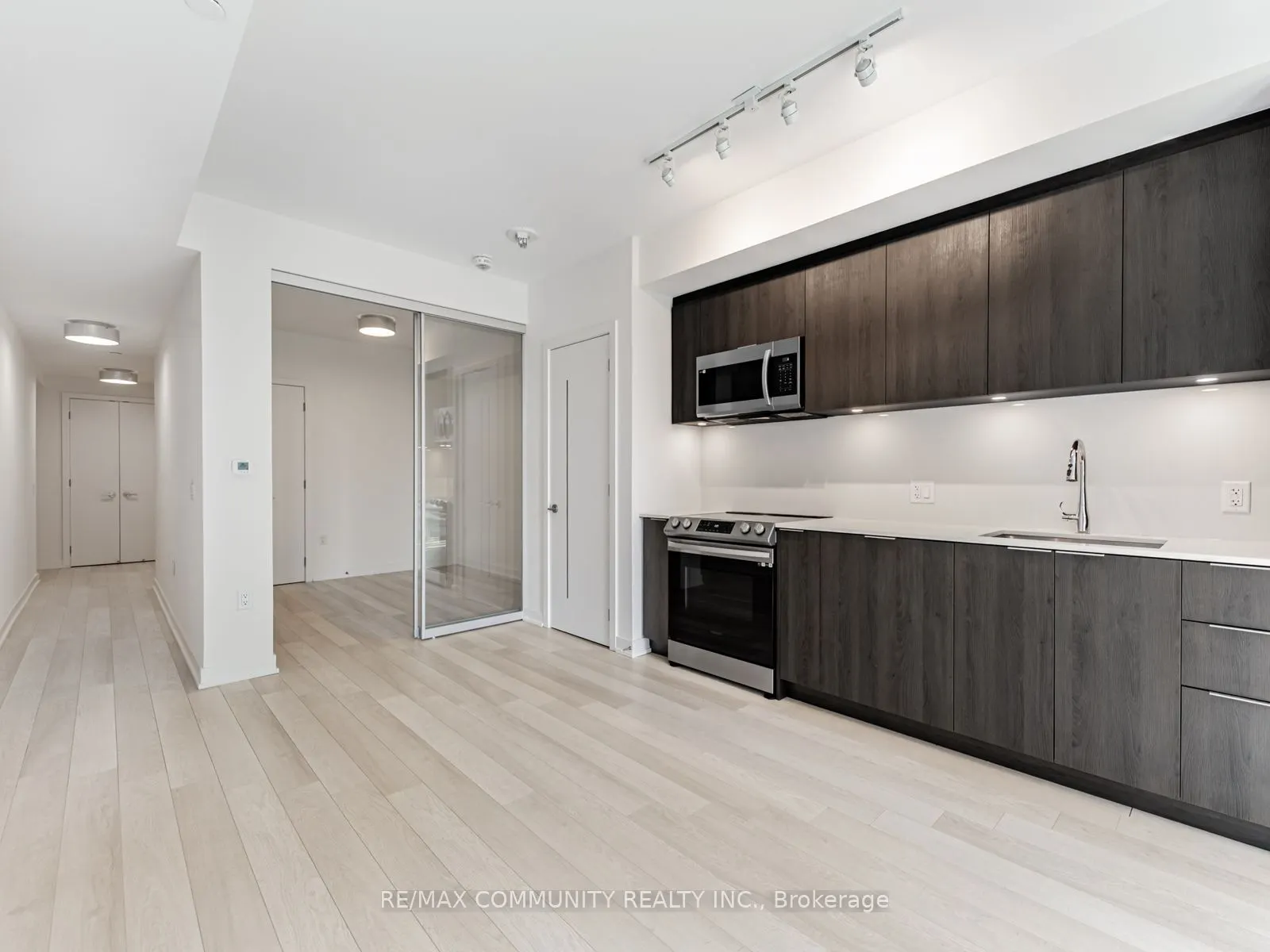 357 King Street W, #3506