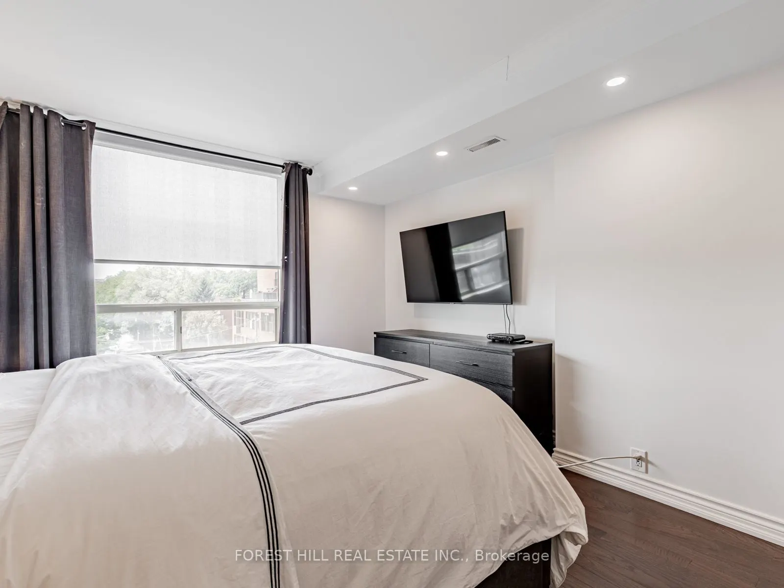 1177 Yonge Street, #509