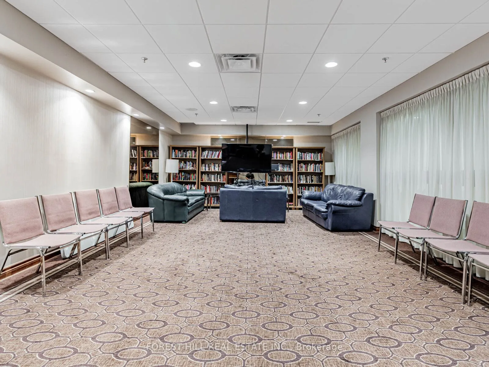 1177 Yonge Street, #509