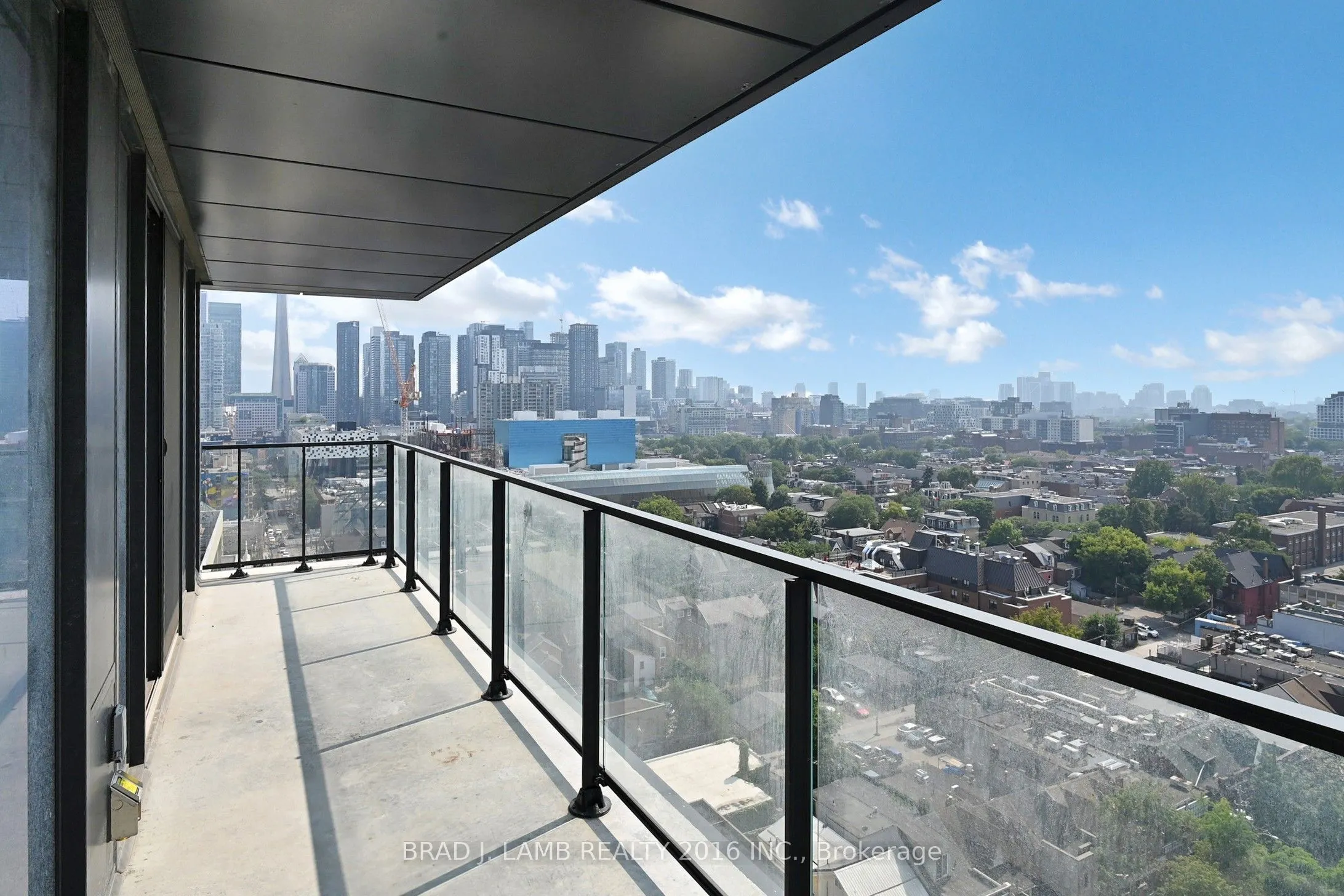 195 McCaul Street, #1511