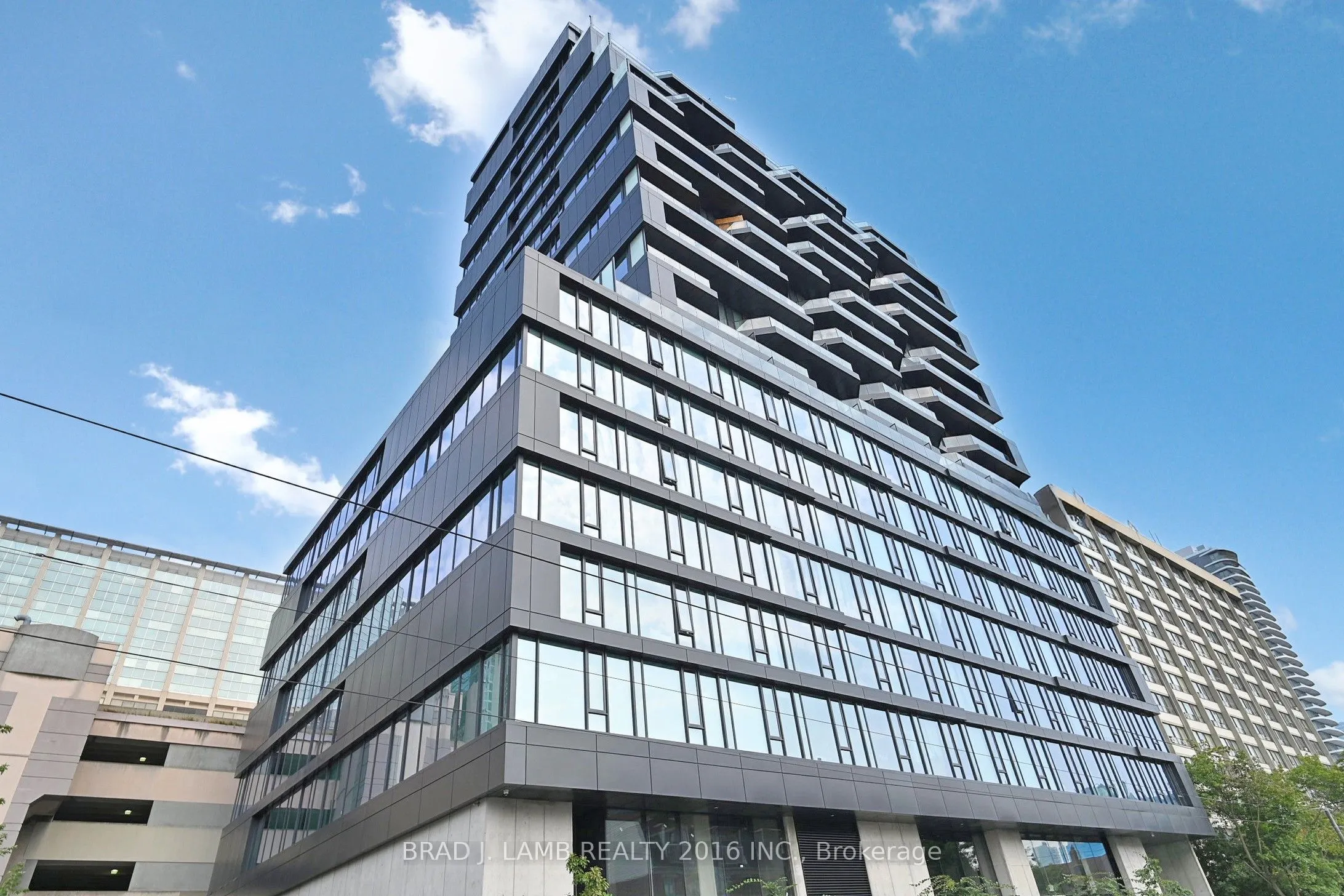 195 McCaul Street, #1511