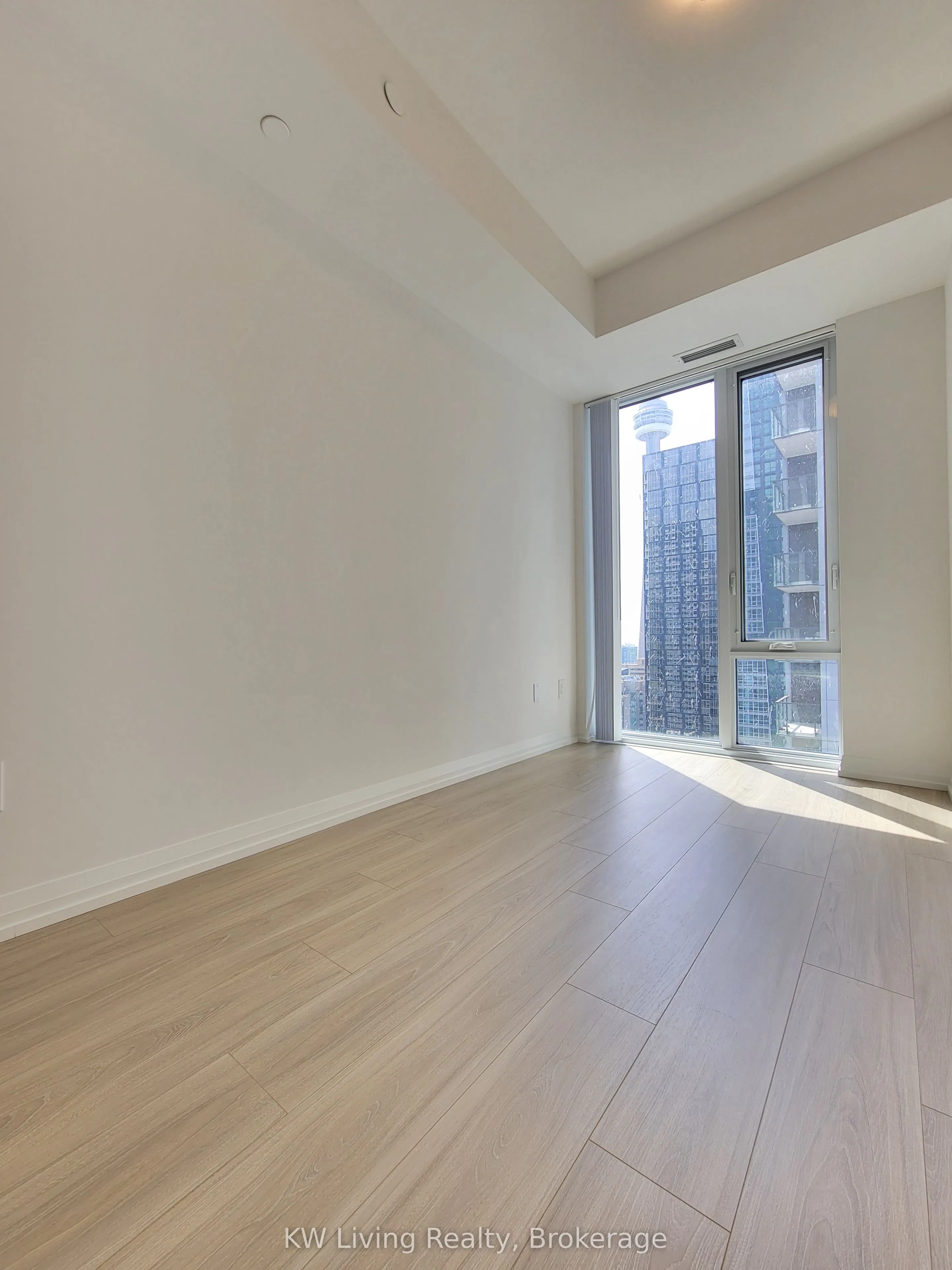 28 Widmer Street, #3020