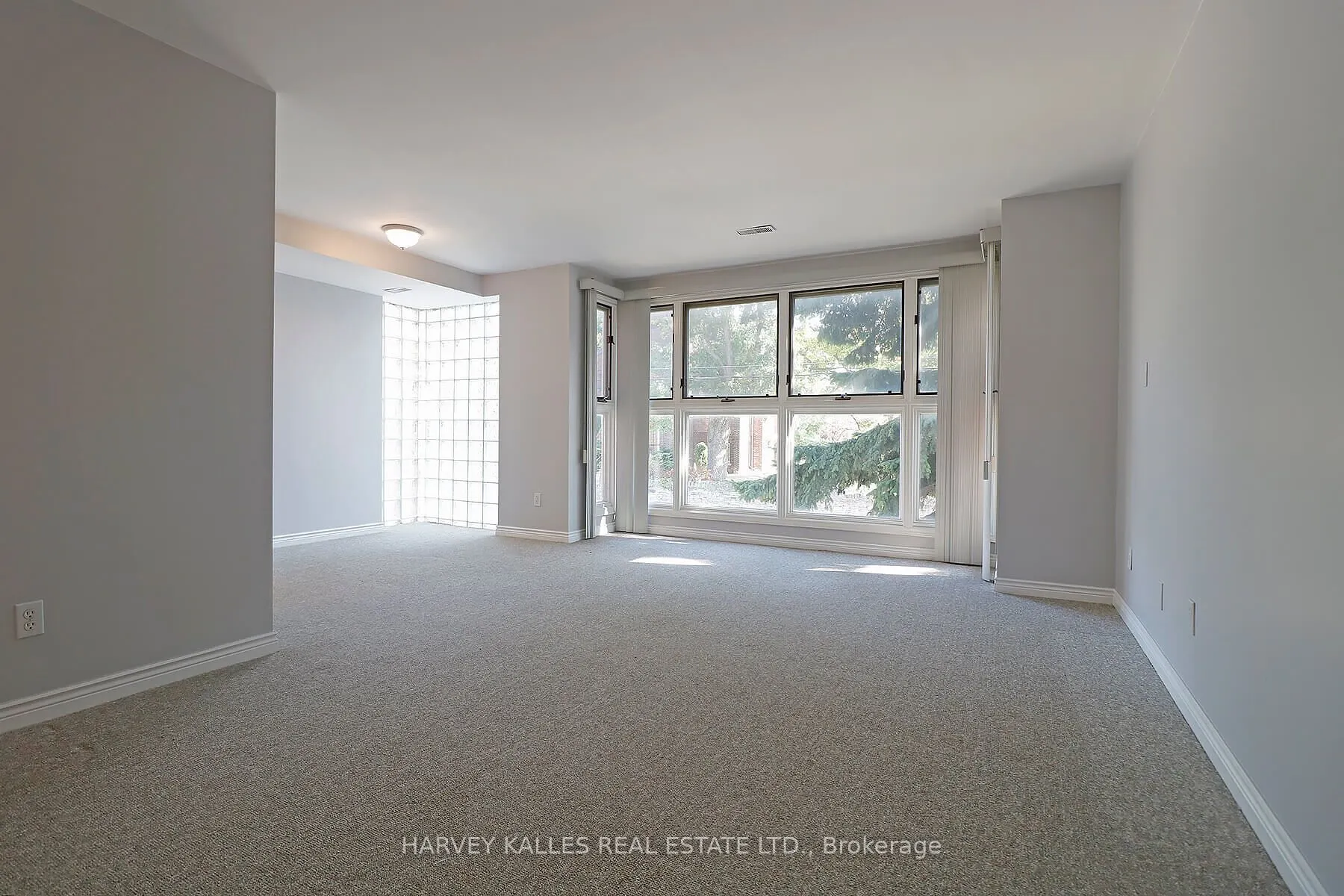 1422 Bayview Avenue, #B