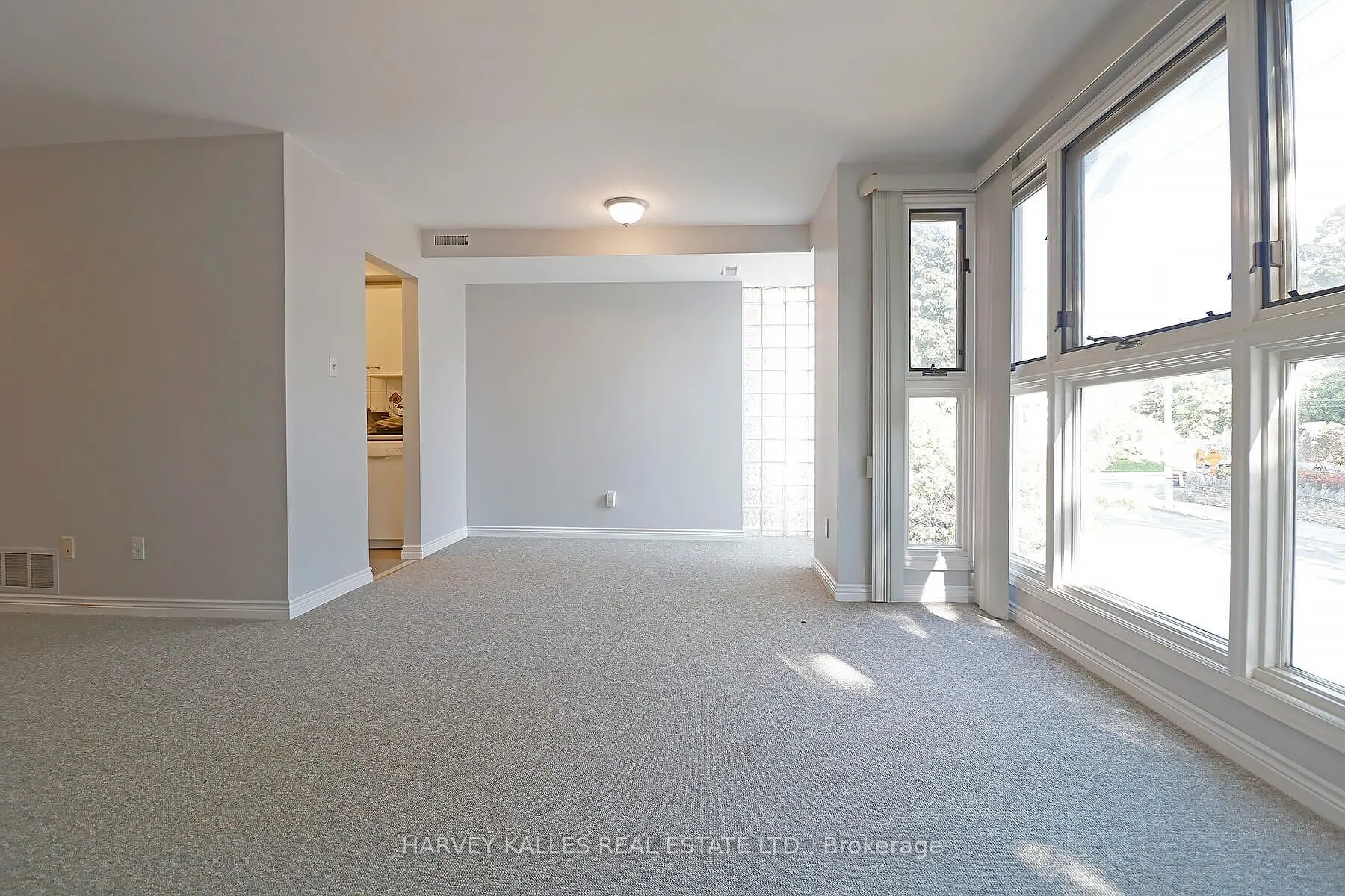 1422 Bayview Avenue, #B