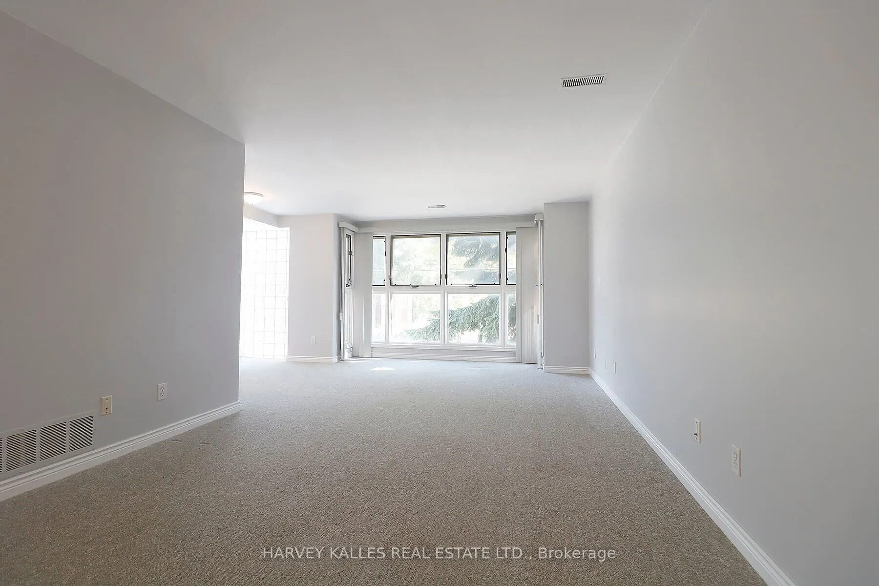 1422 Bayview Avenue, #B