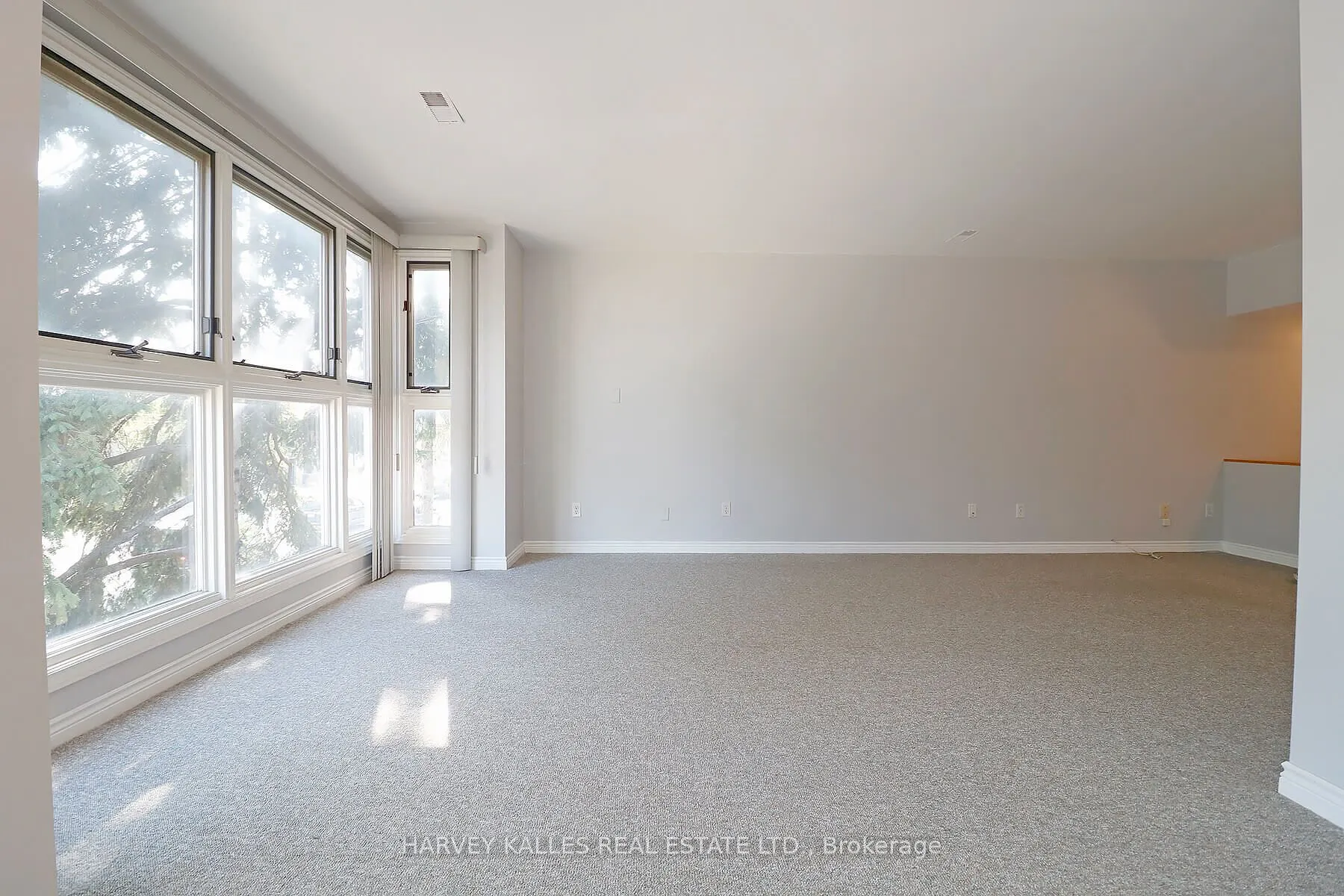 1422 Bayview Avenue, #B