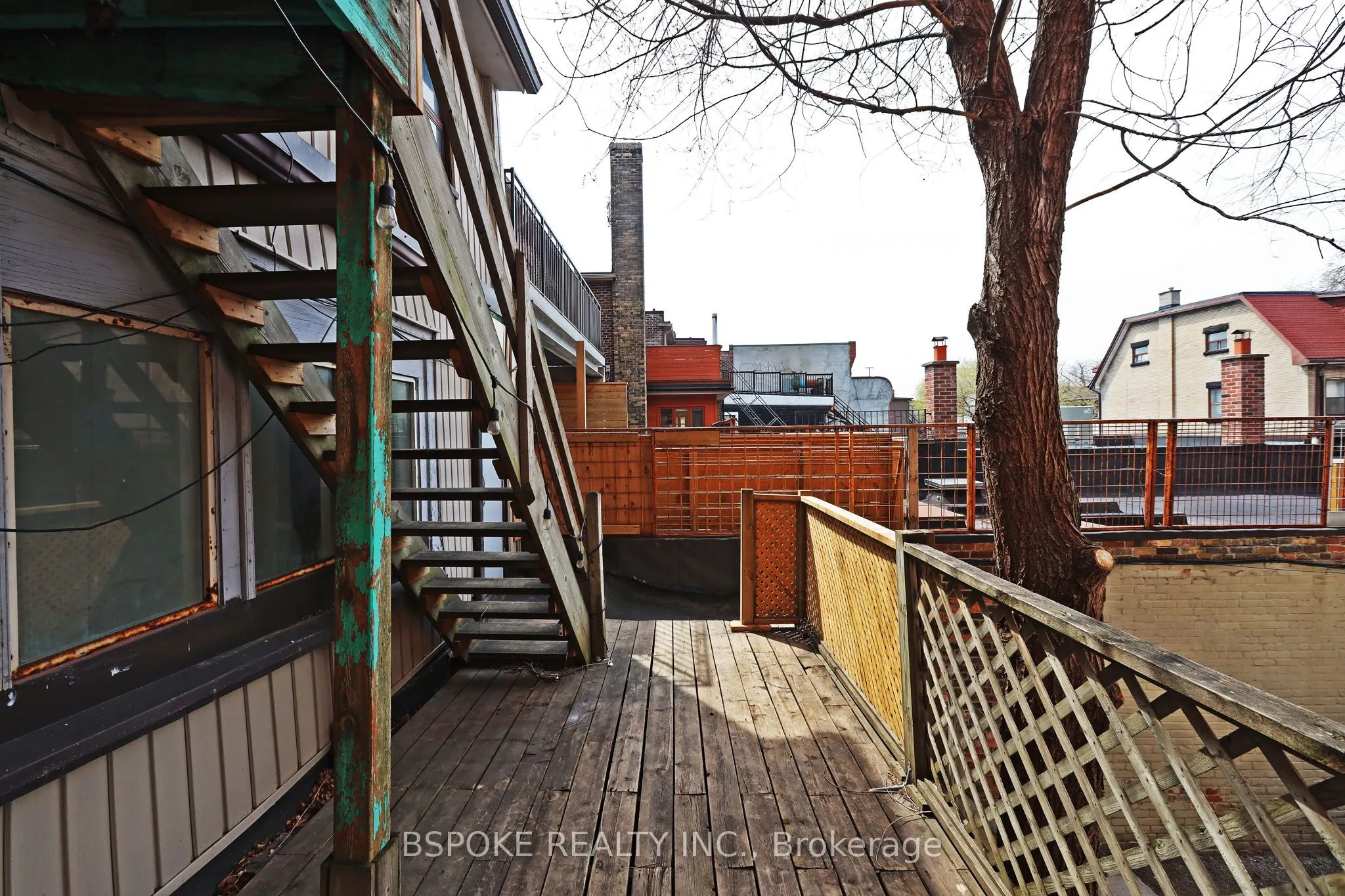 628 College Street, #2
