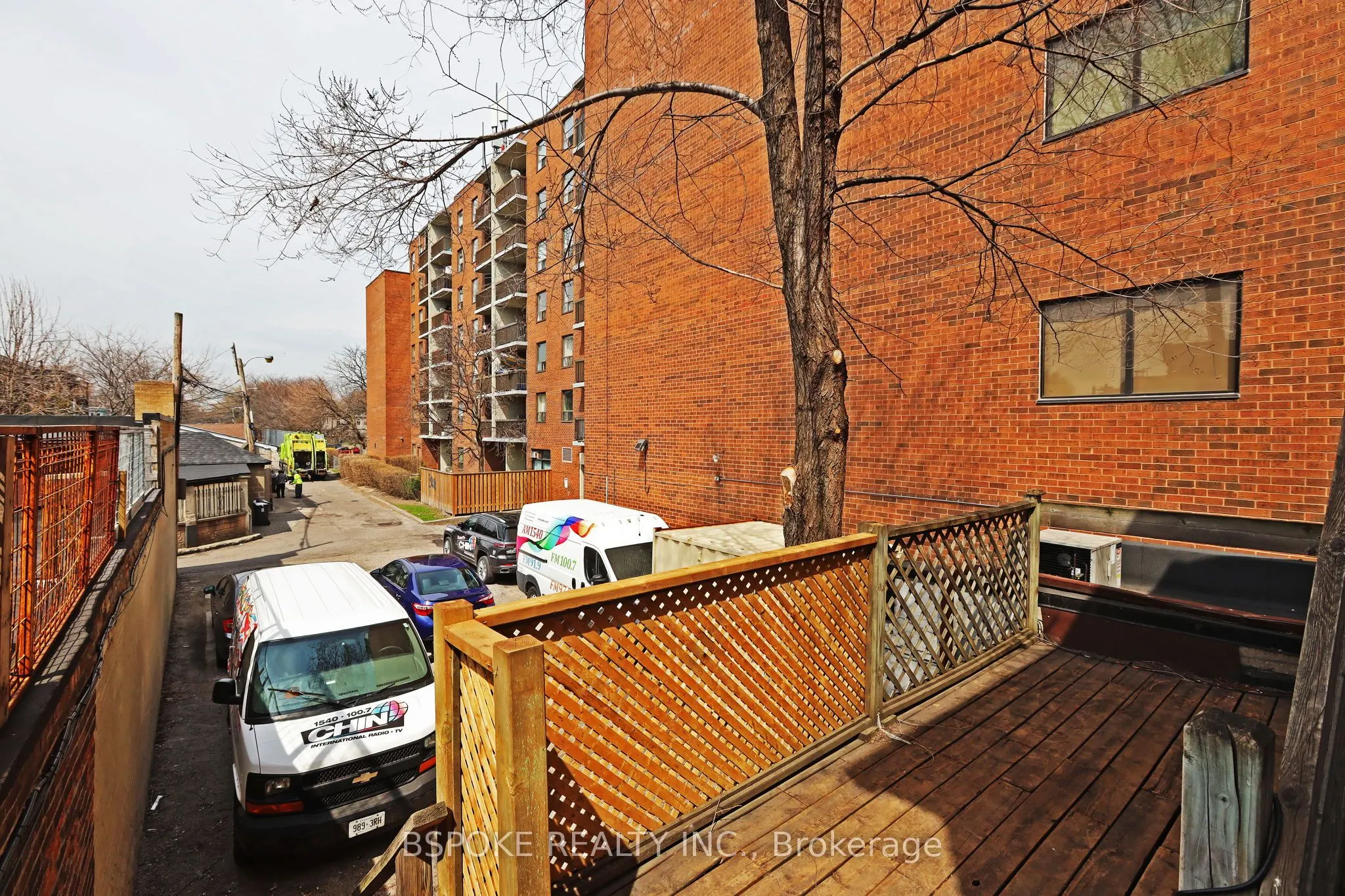 628 College Street, #2