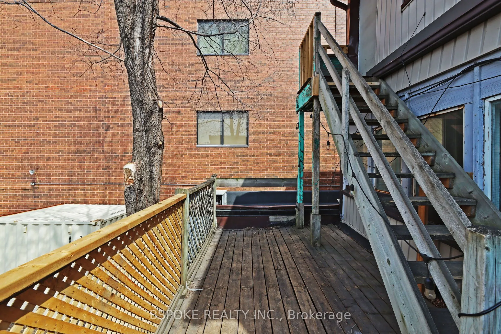 628 College Street, #2