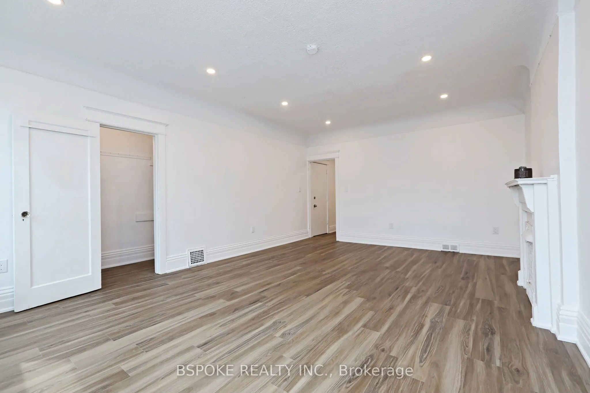 628 College Street, #2