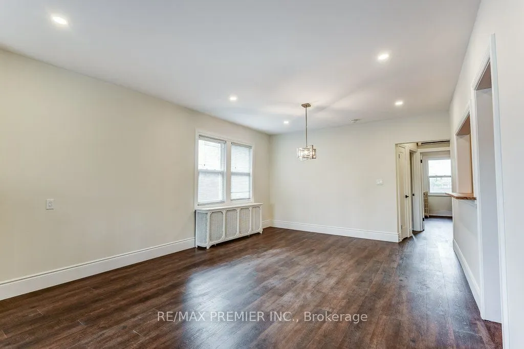 184 Highbourne Road, #2nd Floor