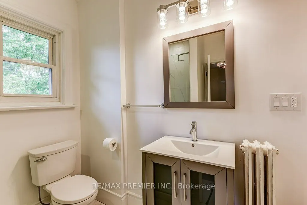 184 Highbourne Road, #2nd Floor