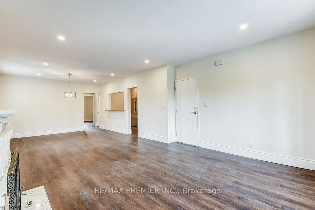 184 Highbourne Road, #2nd Floor