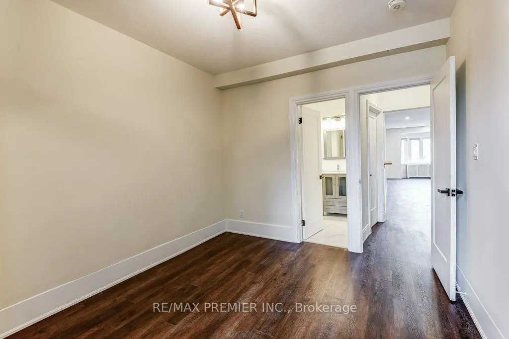 184 Highbourne Road, #2nd Floor