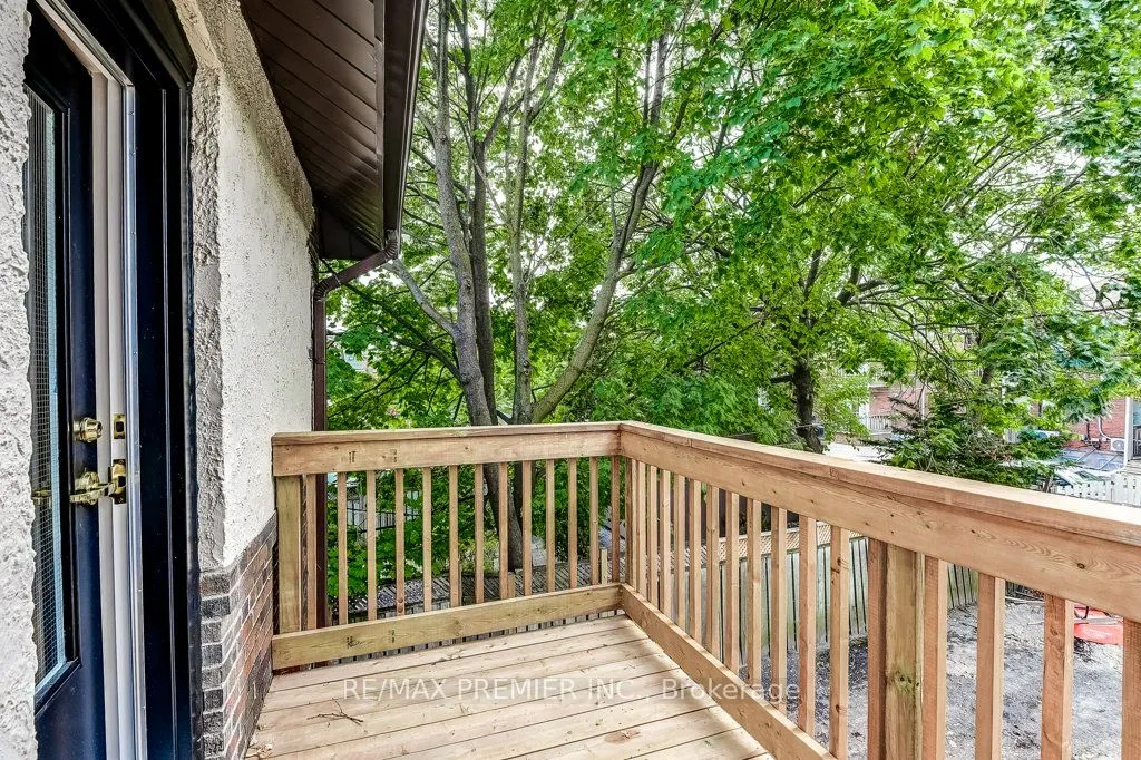 184 Highbourne Road, #2nd Floor