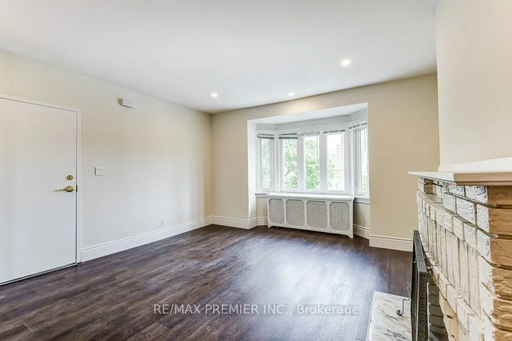 184 Highbourne Road, #2nd Floor