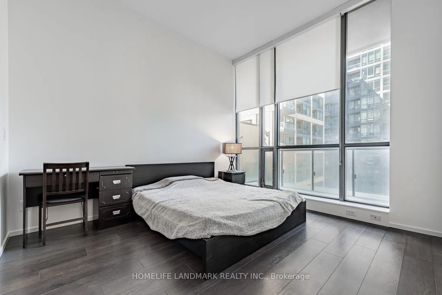 8 Charlotte Street, #602