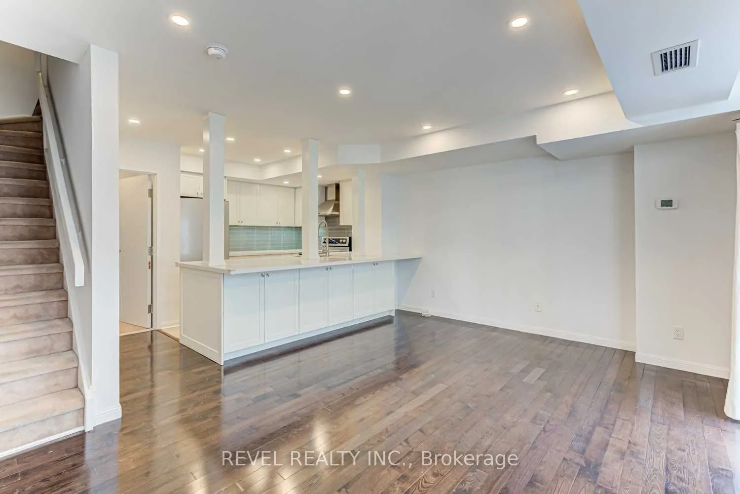 70 Douro Street, #267