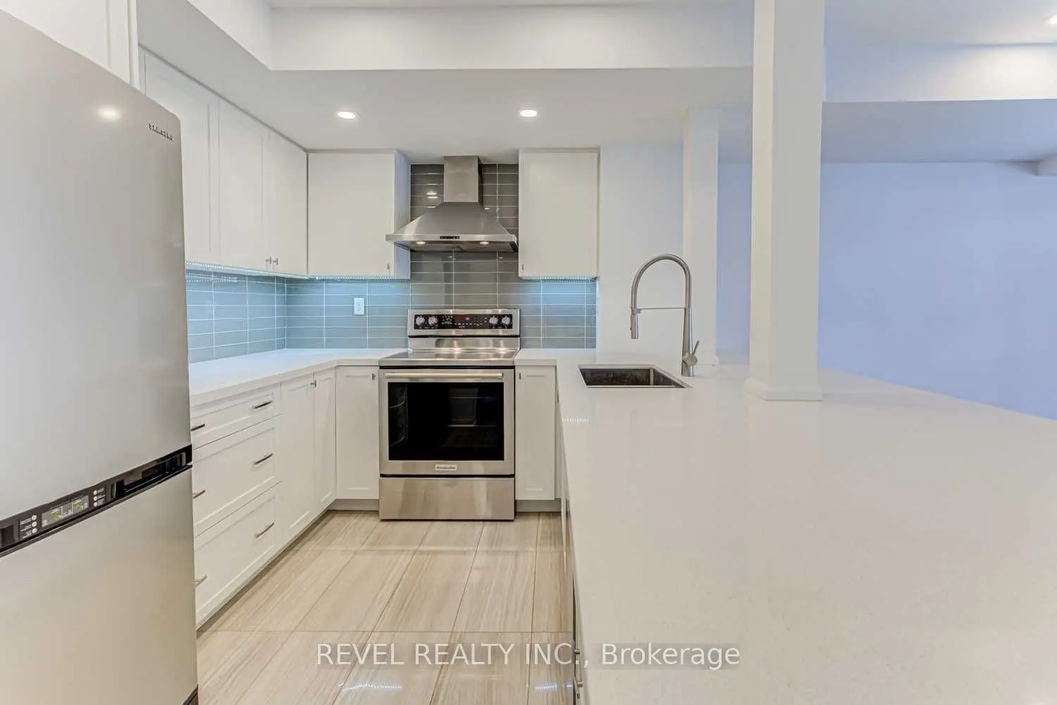 70 Douro Street, #267