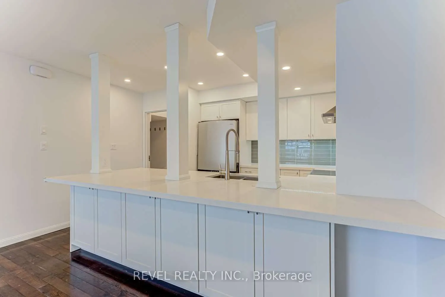 70 Douro Street, #267