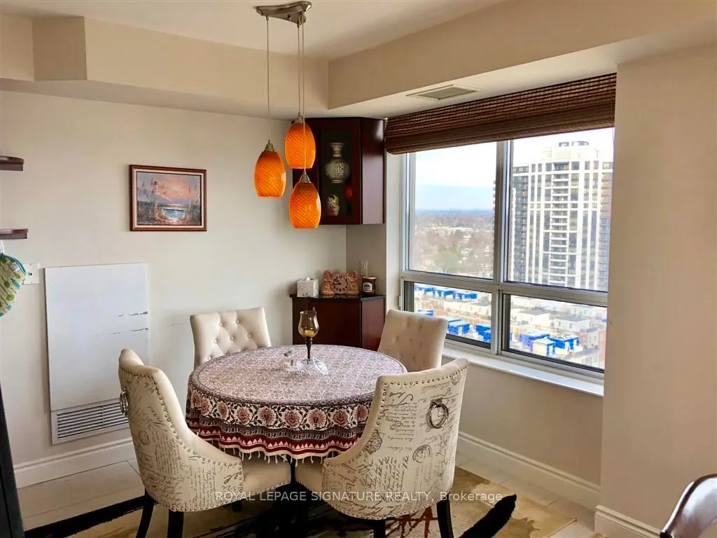 78 Harrison Garden Boulevard, #1507