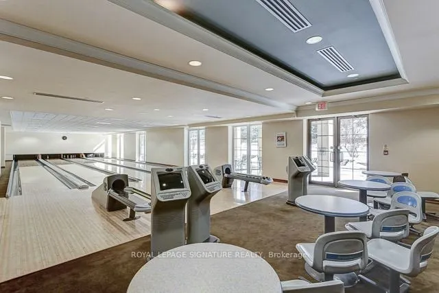 78 Harrison Garden Boulevard, #1507