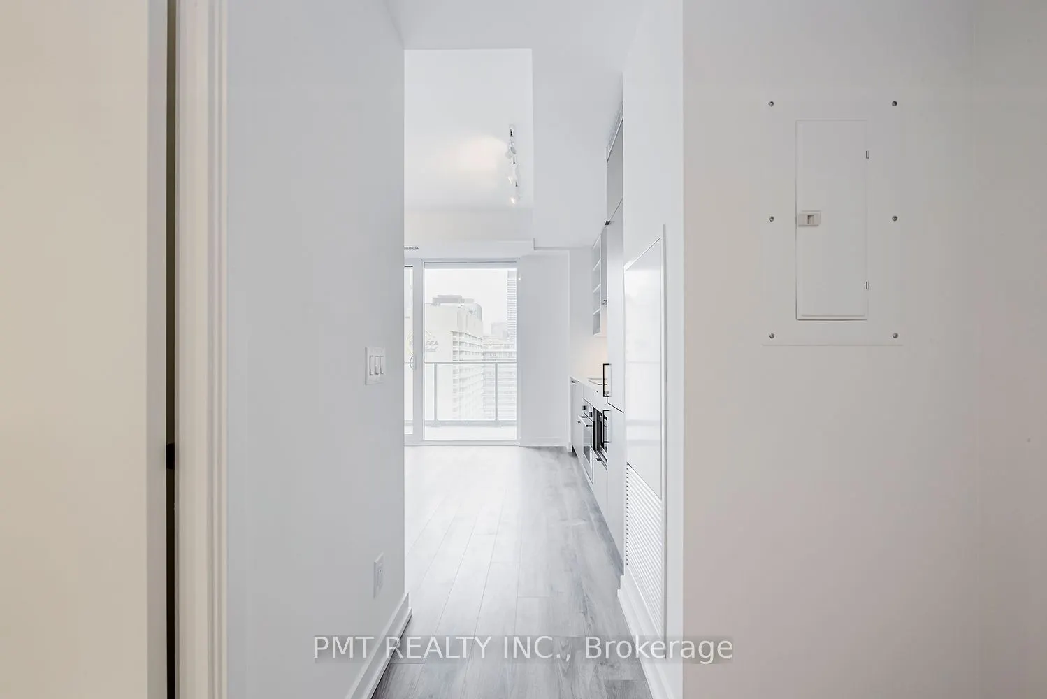 20 Edward Street, #1901