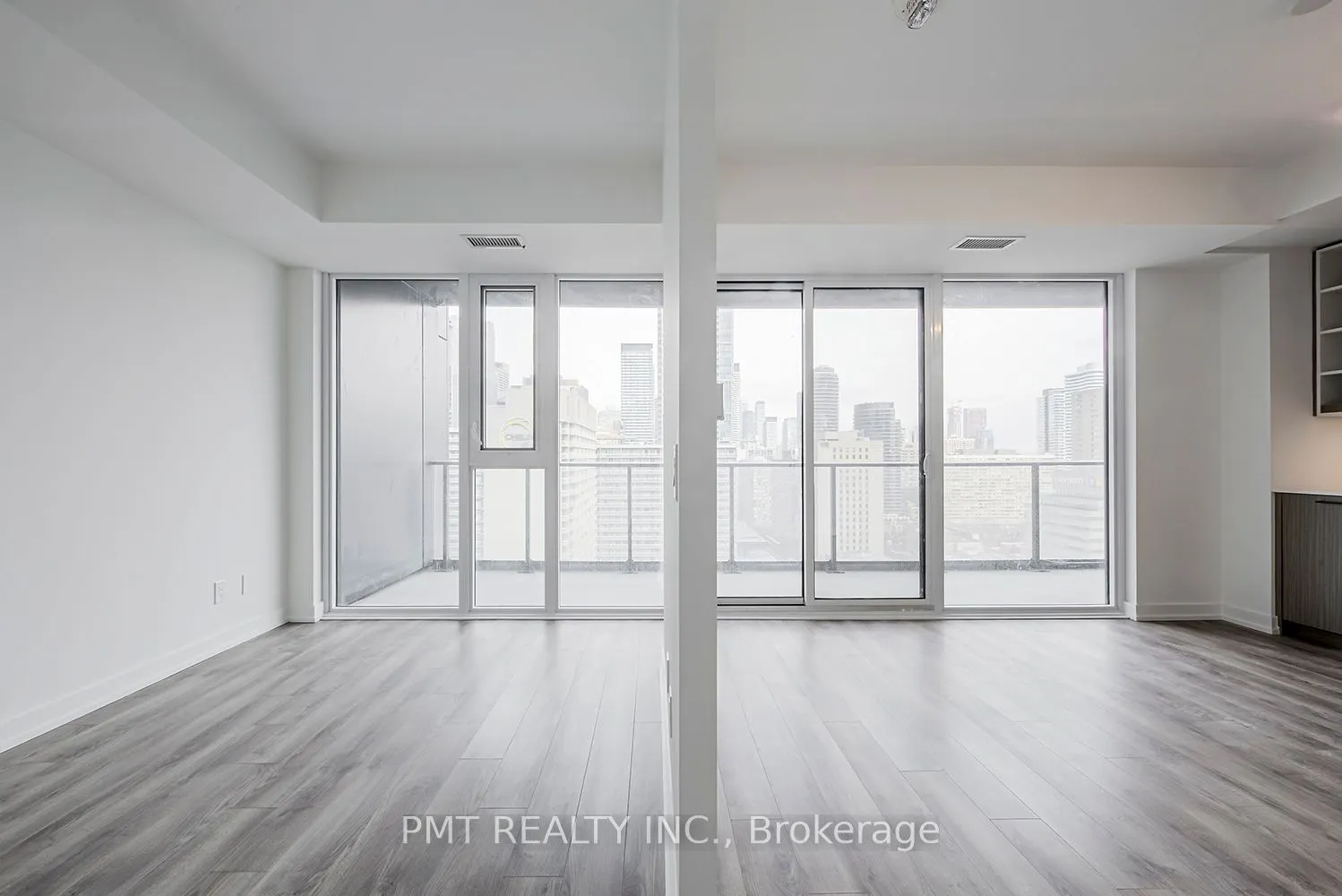 20 Edward Street, #1901
