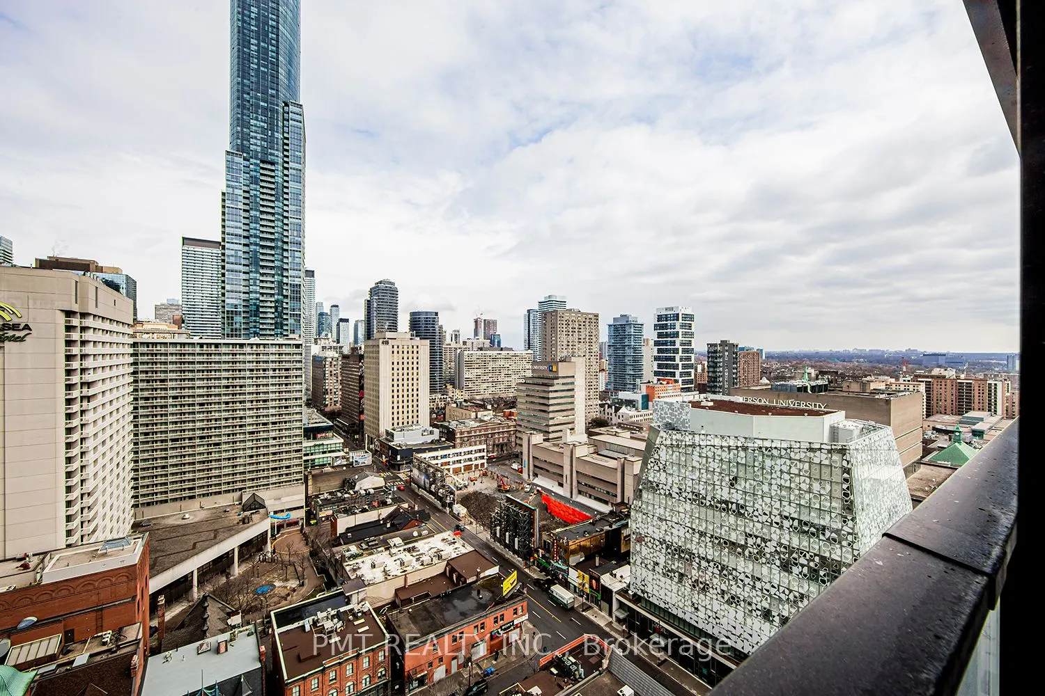 20 Edward Street, #1901