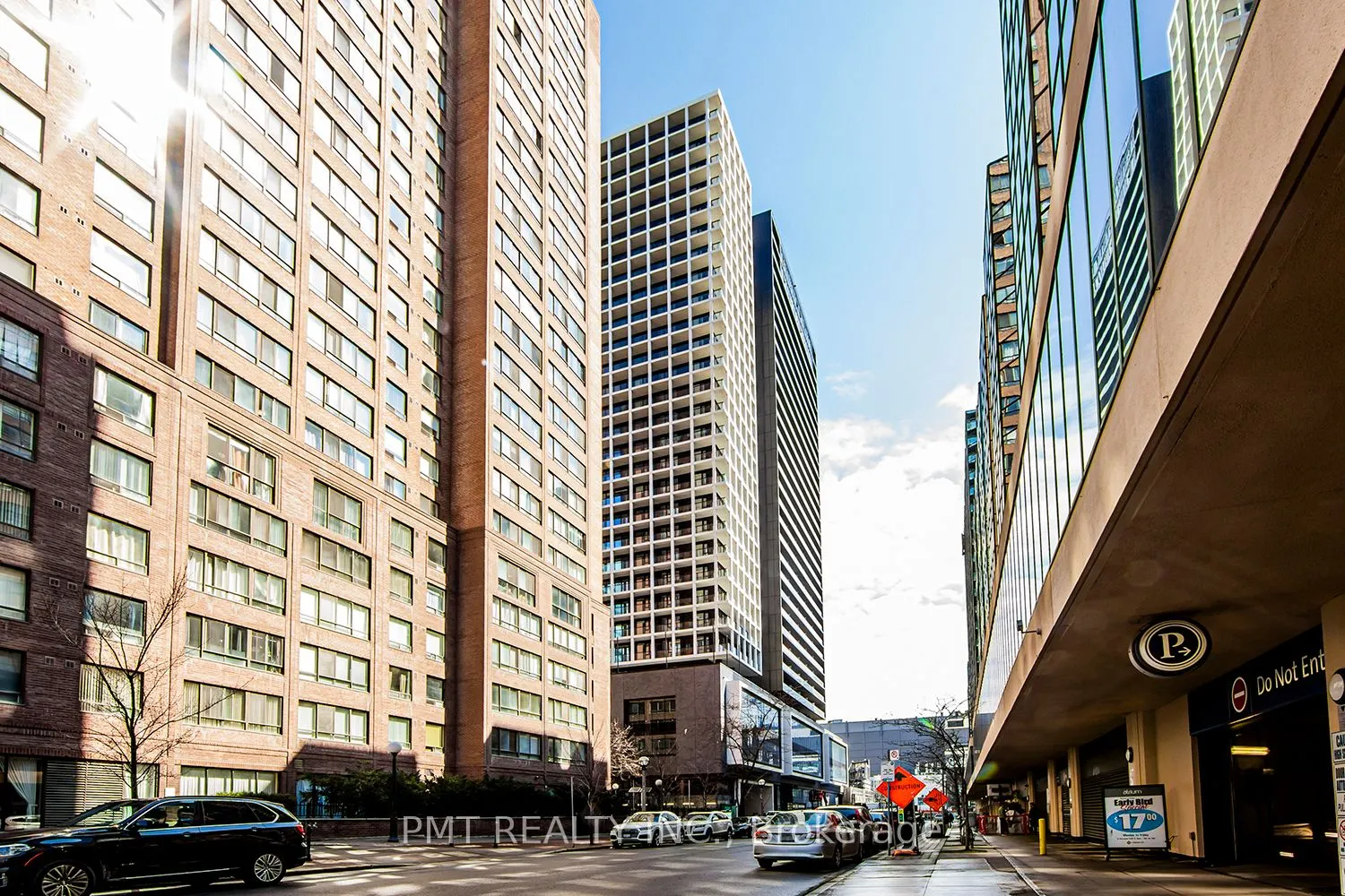 20 Edward Street, #1901