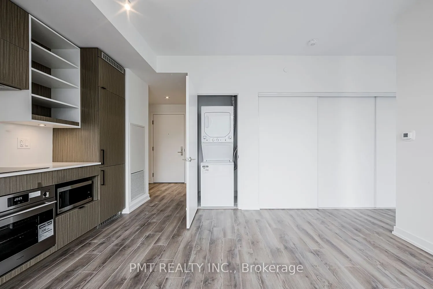 20 Edward Street, #1901