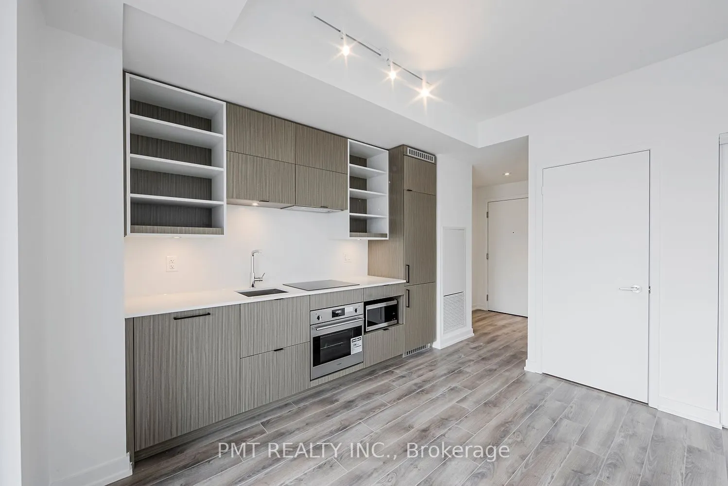 20 Edward Street, #1901