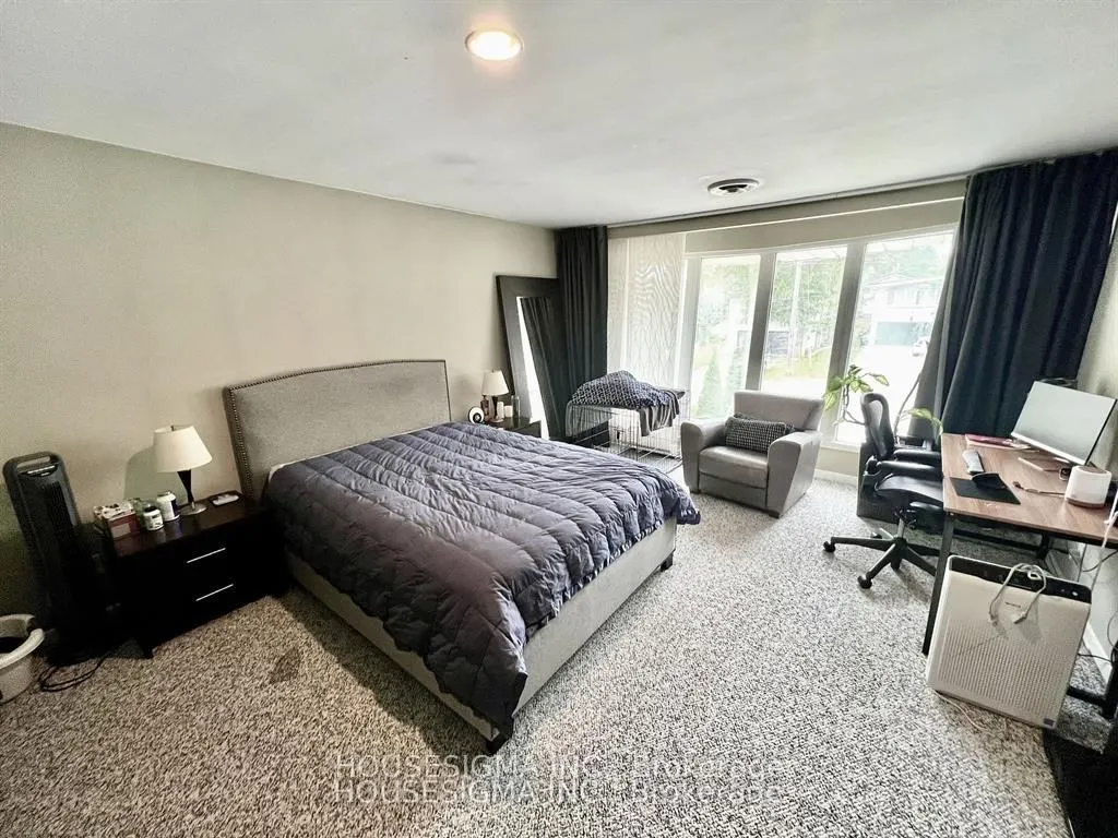 4 Hyfan Court, #Main