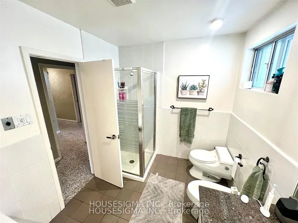 4 Hyfan Court, #Main
