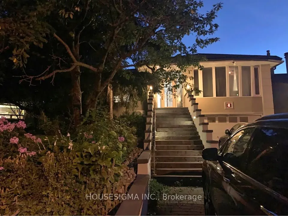 4 Hyfan Court, #Main