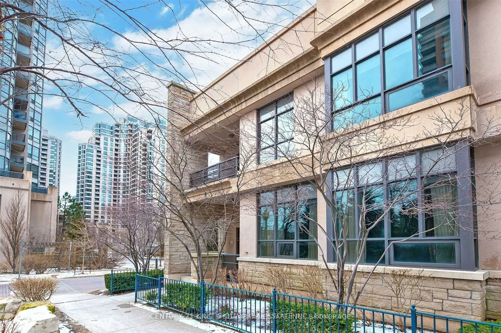 500 Doris Avenue, #Th5