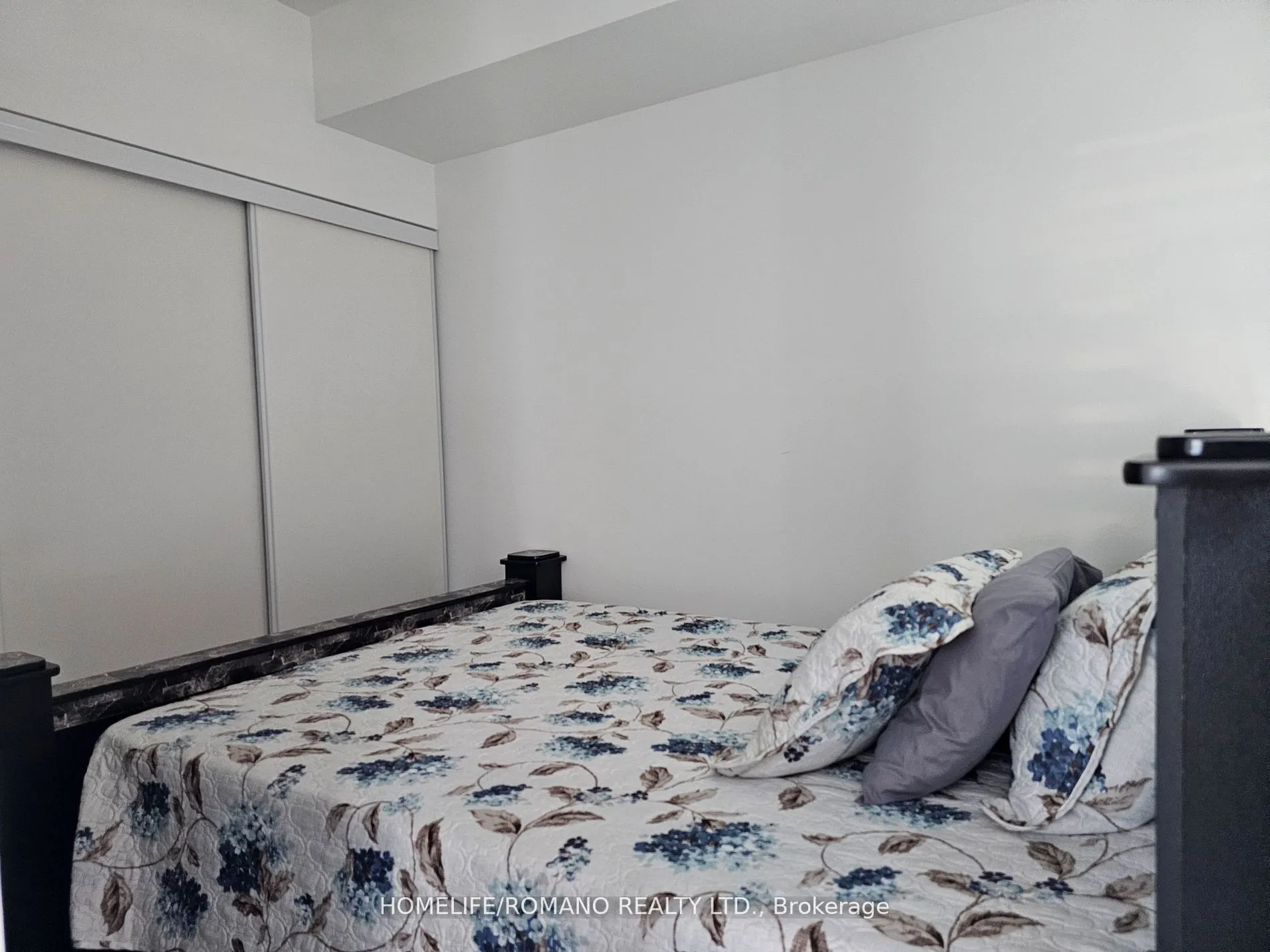 2020 Bathurst Street, #332