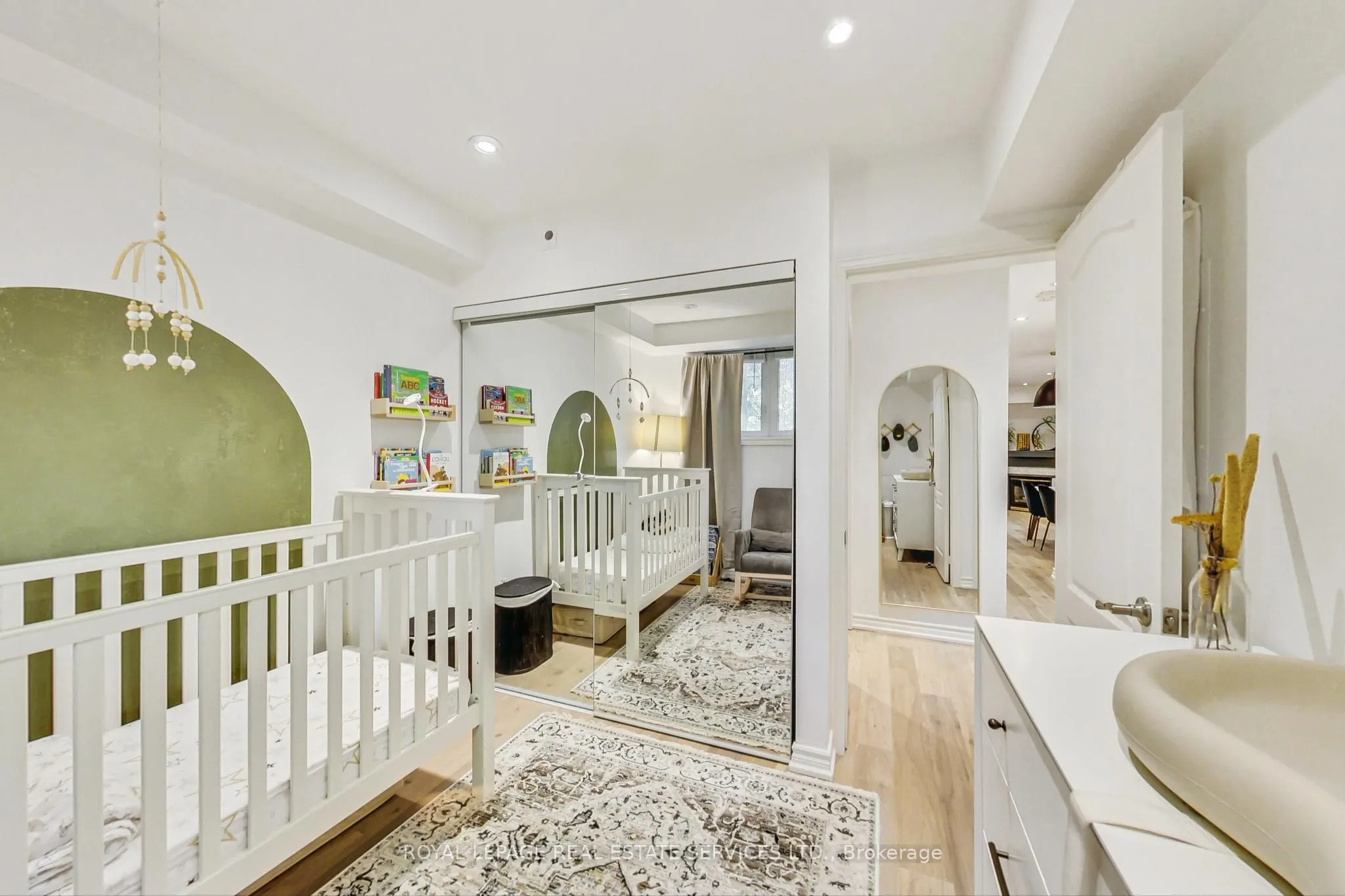 9 Sudbury Street, #901