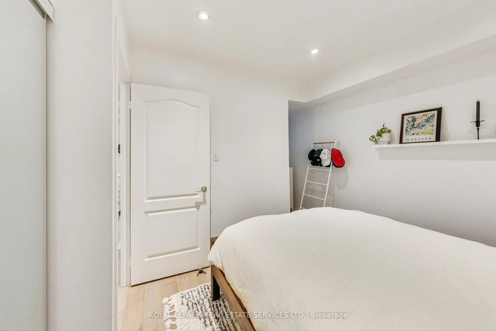 9 Sudbury Street, #901