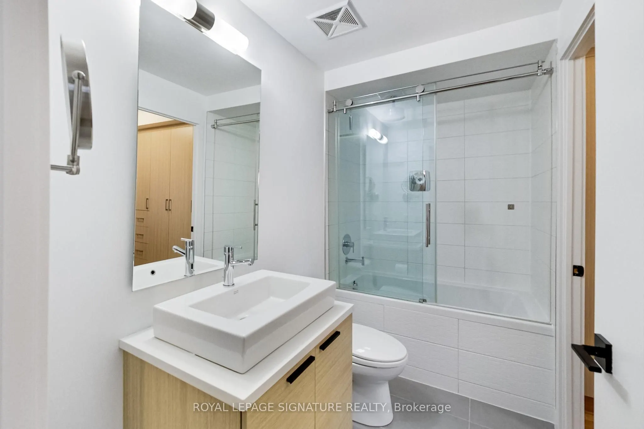 138 Princess Street, #614