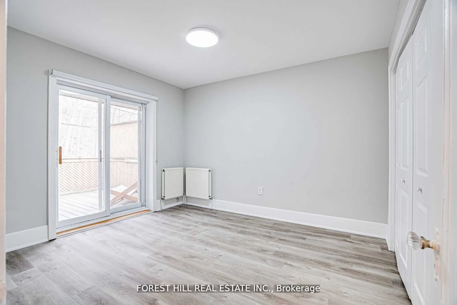 8 Poplar Plains Crescent, #Upper