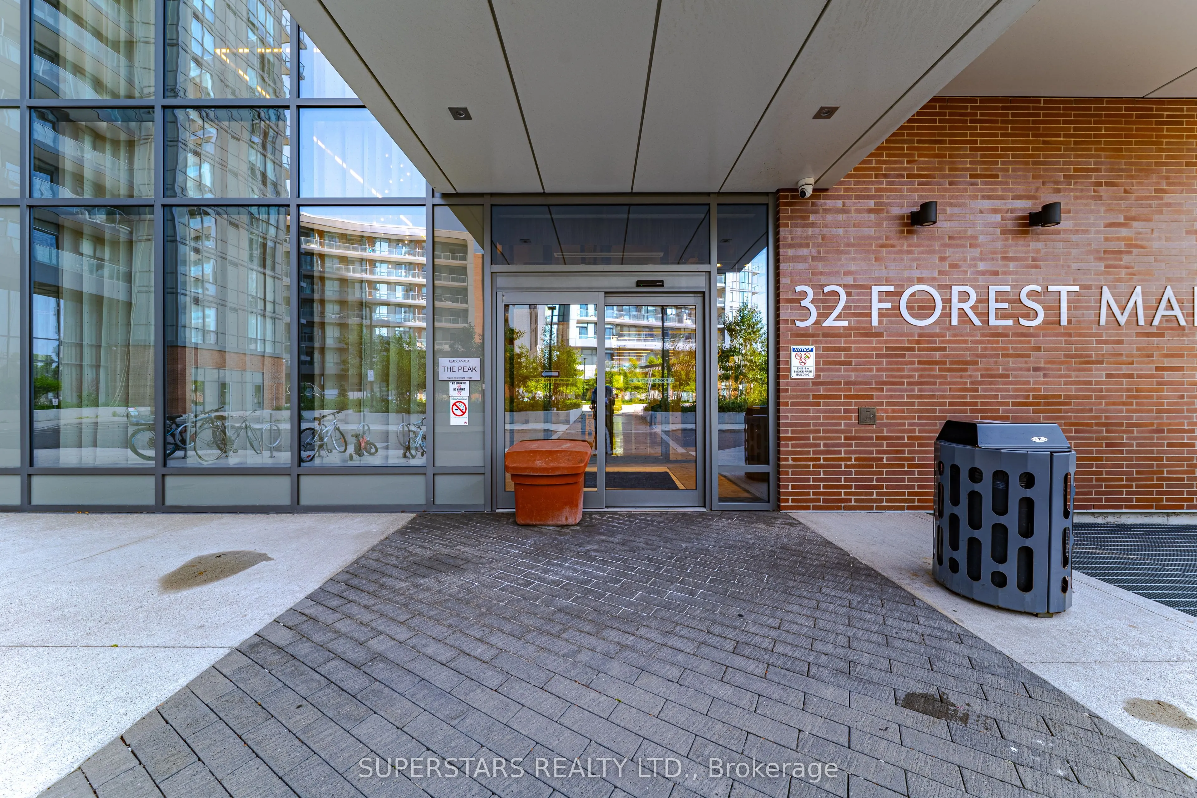 32 Forest Manor Road, #2603