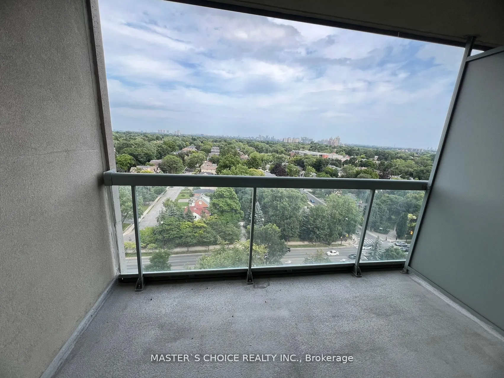 28 Empress Avenue, #1806