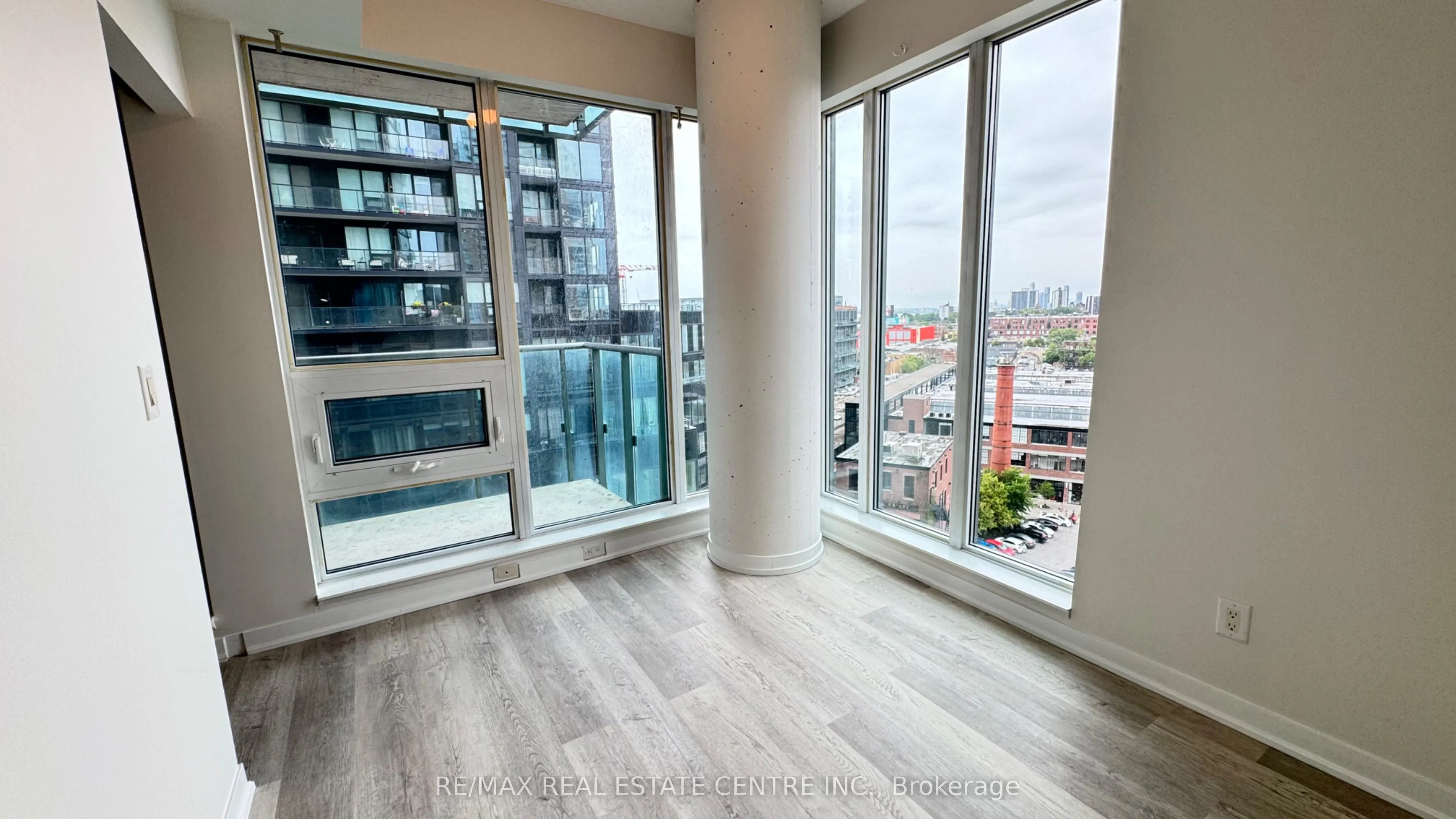 150 East Liberty Street, #1111